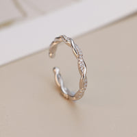 Anel Torcido de Prata 925