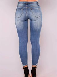 Calça Jeans Skinny Destroyed de Cintura Alta