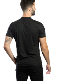 Camisa Henley Gola Padre com 3 Botões Amadeirados