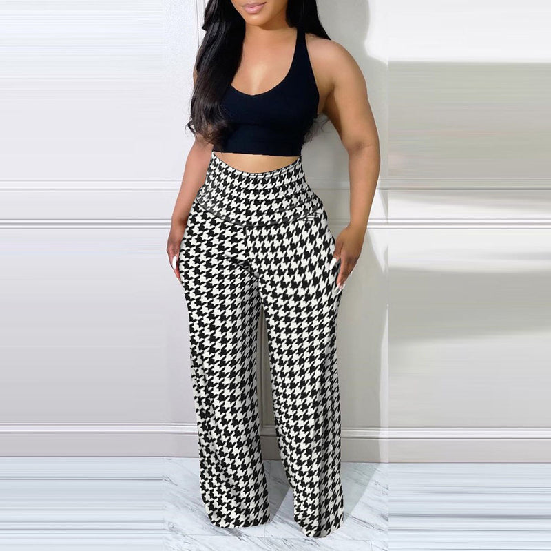 Conjunto Feminino com Calça Estampada e Top Cropped